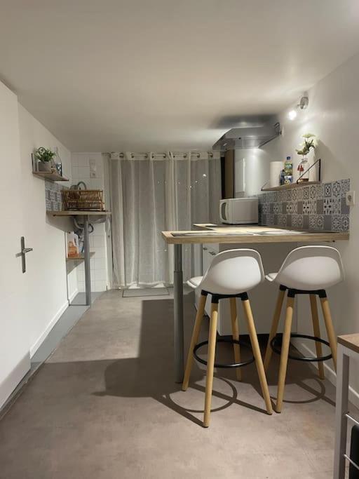 Appartement T1 Renove Gigean Екстериор снимка